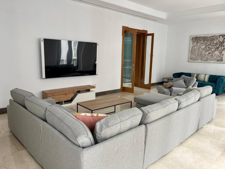 Fdez Amazing House By Cathedral And Giralda With Private Pool Villa Sevilla Bagian luar foto