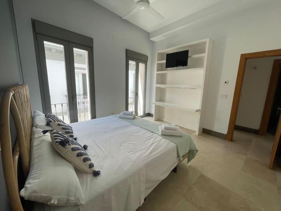 Fdez Amazing House By Cathedral And Giralda With Private Pool Villa Sevilla Bagian luar foto