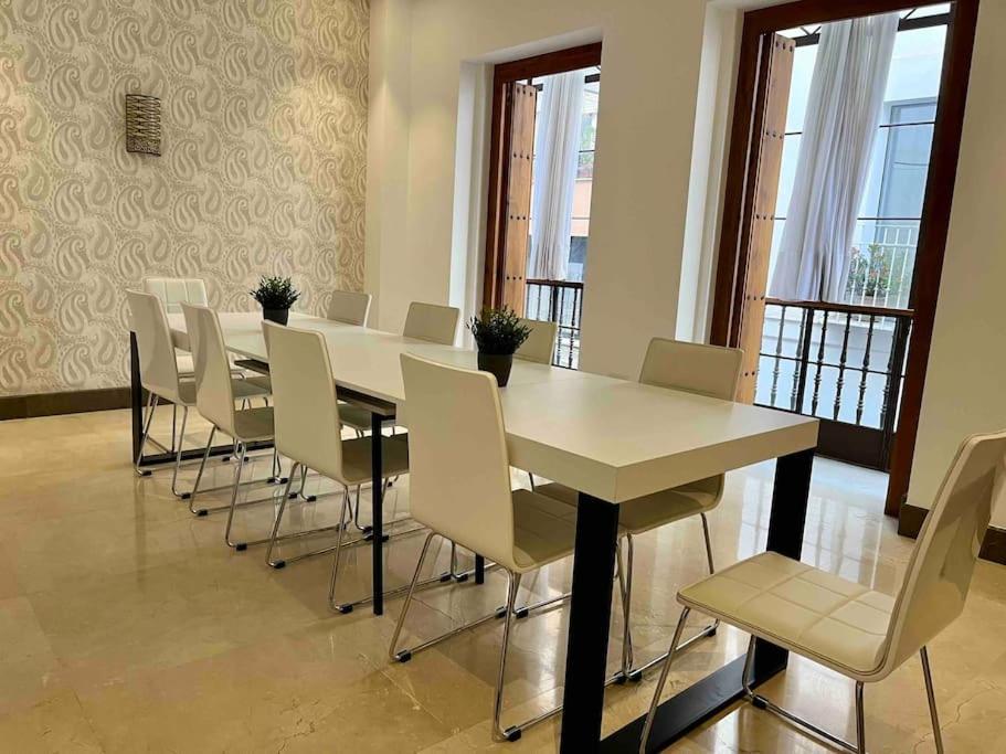 Fdez Amazing House By Cathedral And Giralda With Private Pool Villa Sevilla Bagian luar foto
