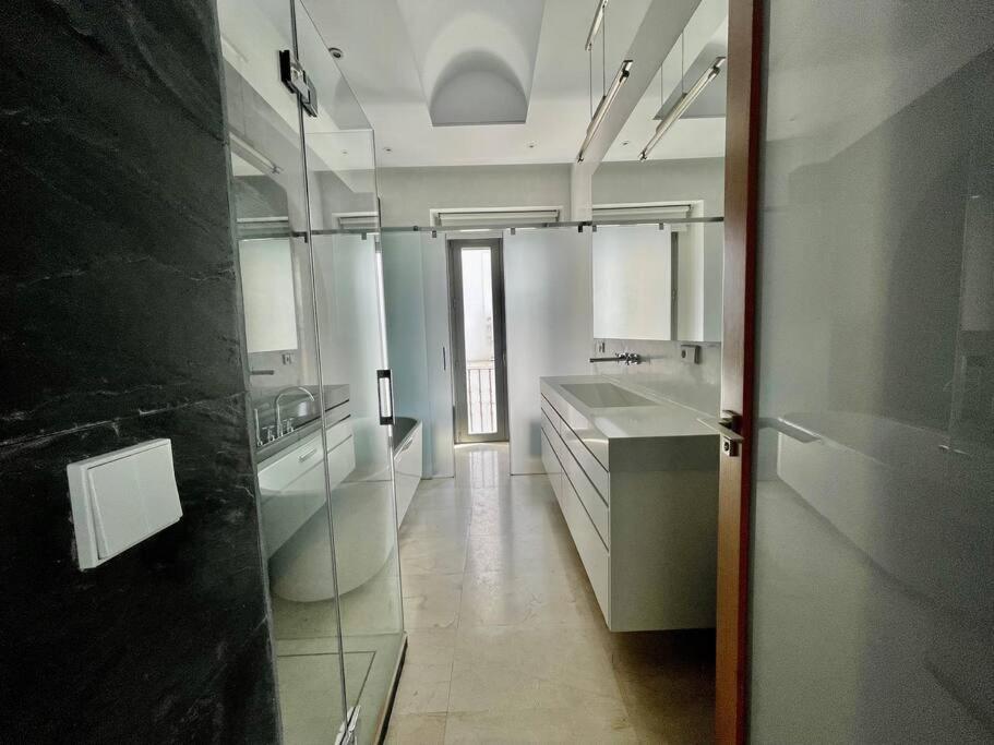 Fdez Amazing House By Cathedral And Giralda With Private Pool Villa Sevilla Bagian luar foto