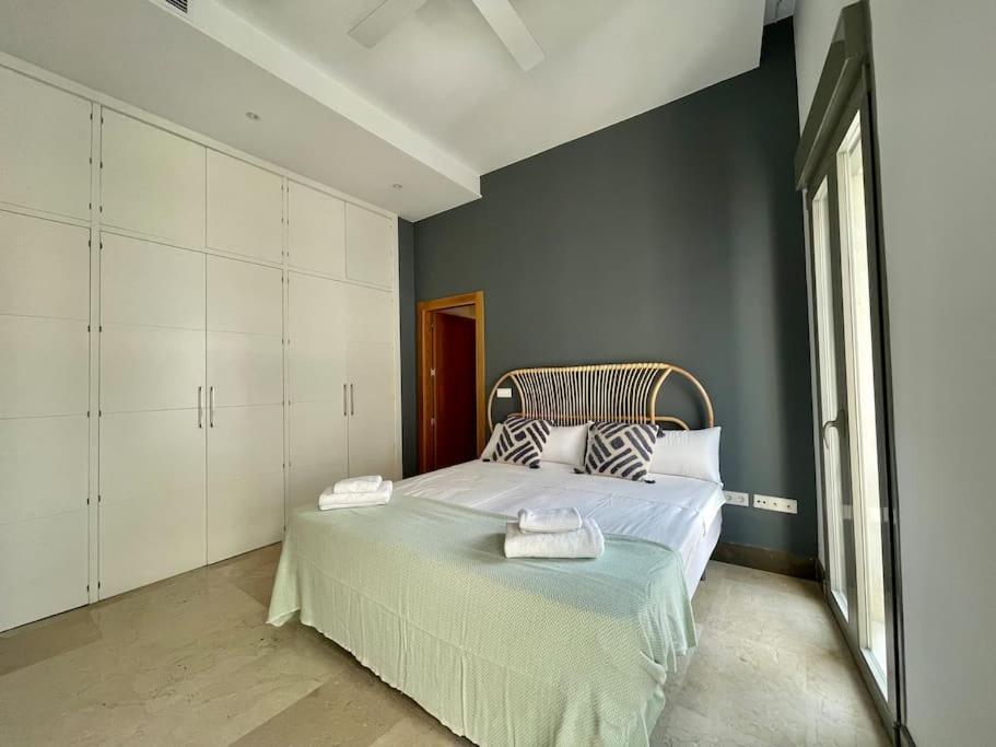 Fdez Amazing House By Cathedral And Giralda With Private Pool Villa Sevilla Bagian luar foto